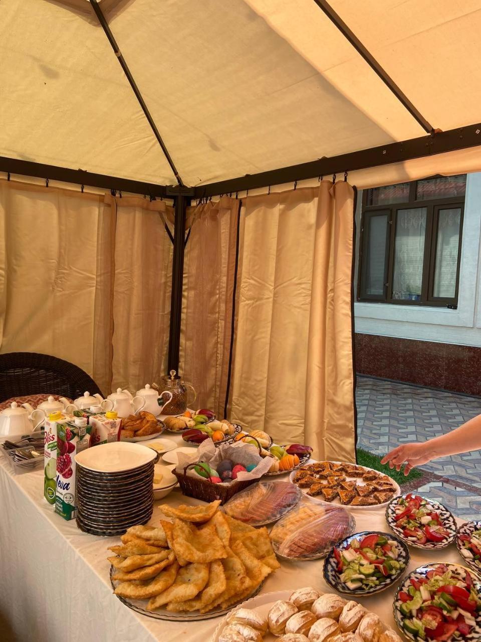 Uyut Inn Hotel Samarkanda Zewnętrze zdjęcie
